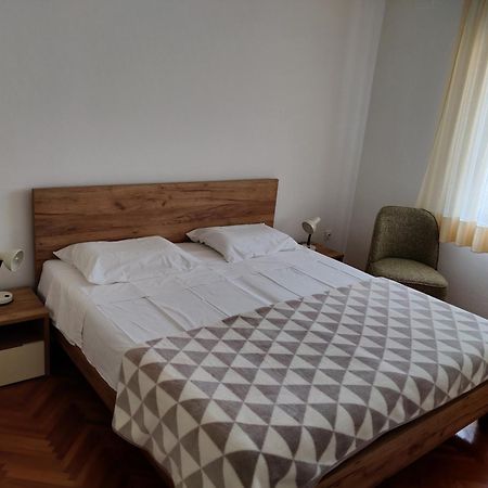 Apartments Vili Umag Buitenkant foto