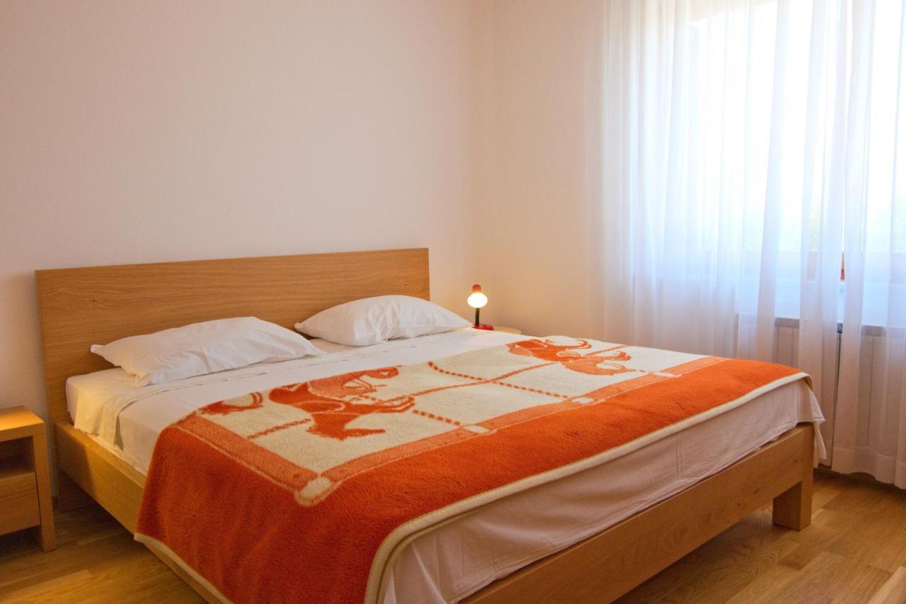 Apartments Vili Umag Buitenkant foto