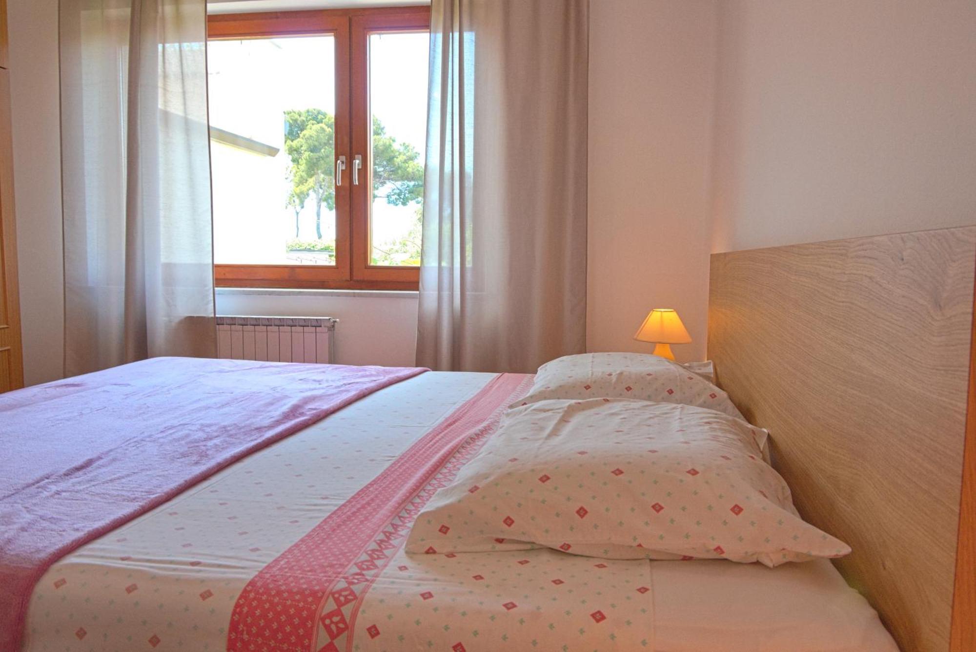 Apartments Vili Umag Buitenkant foto