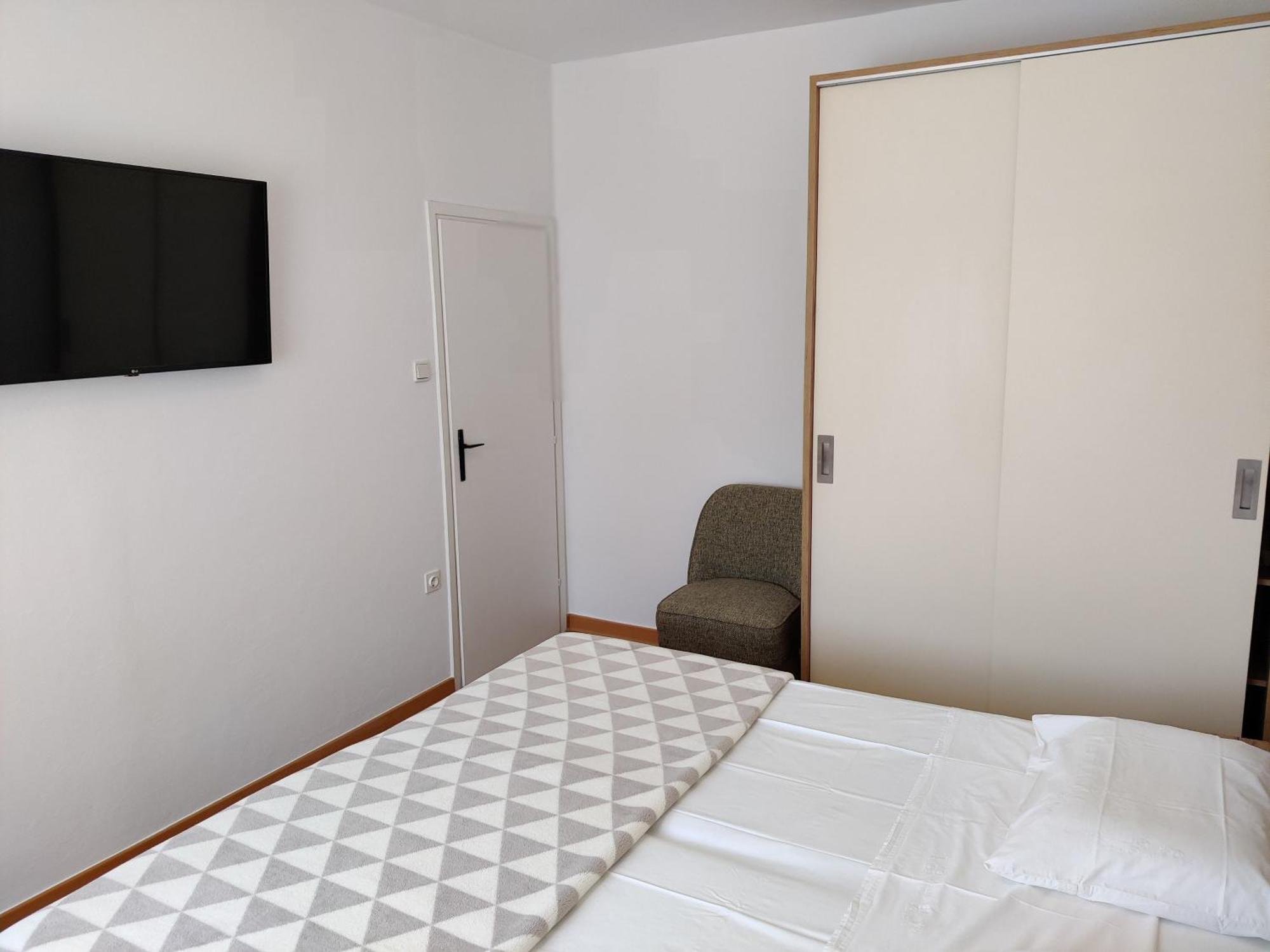 Apartments Vili Umag Buitenkant foto